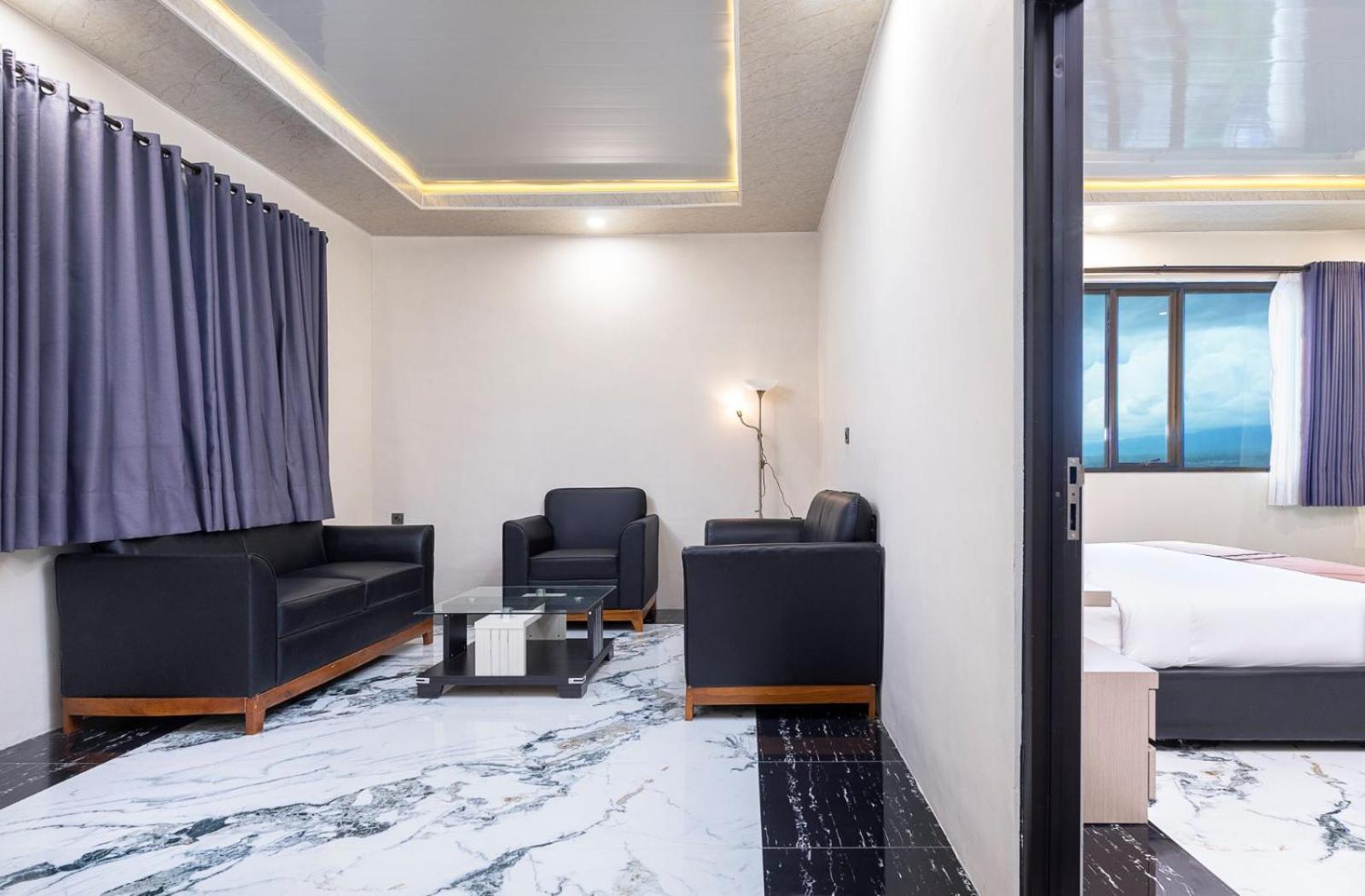 Grand Valonia Ξενοδοχείο Jembel Εξωτερικό φωτογραφία